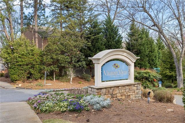 3135 Seven Pines Court 106, Atlanta, GA 30339