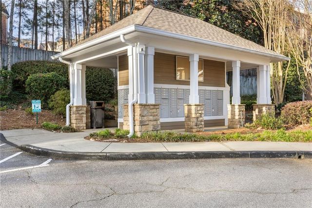 3135 Seven Pines Court 106, Atlanta, GA 30339