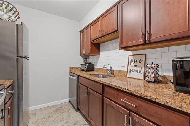 3135 Seven Pines Court 106, Atlanta, GA 30339