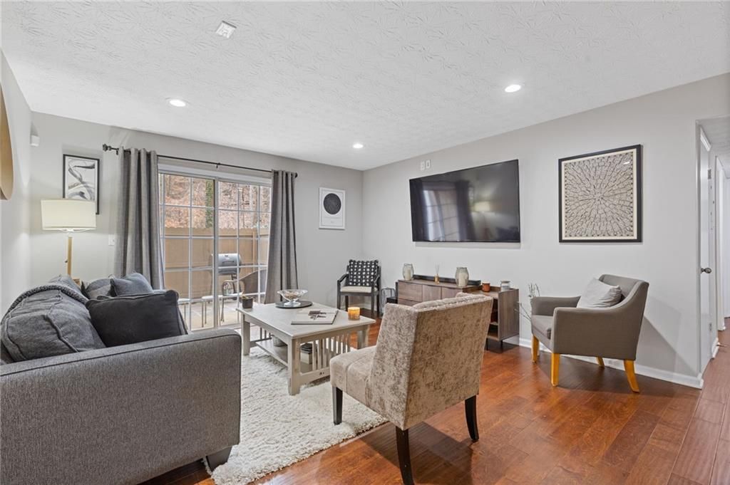 3135 Seven Pines Court 106, Atlanta, GA 30339
