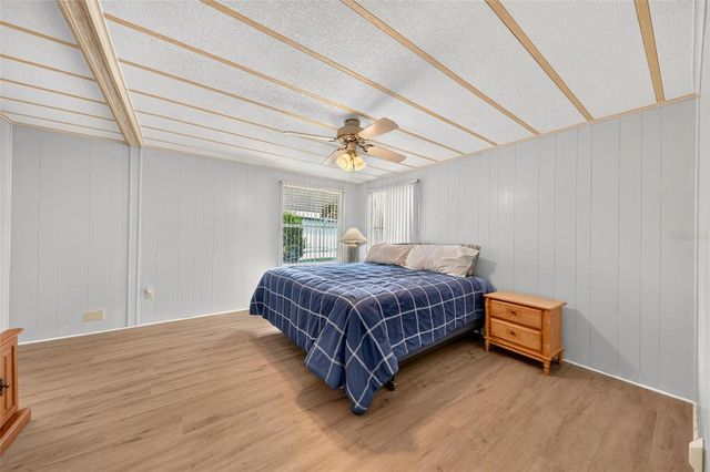 709 BENGAL AVENUE, Tavares, FL 32778