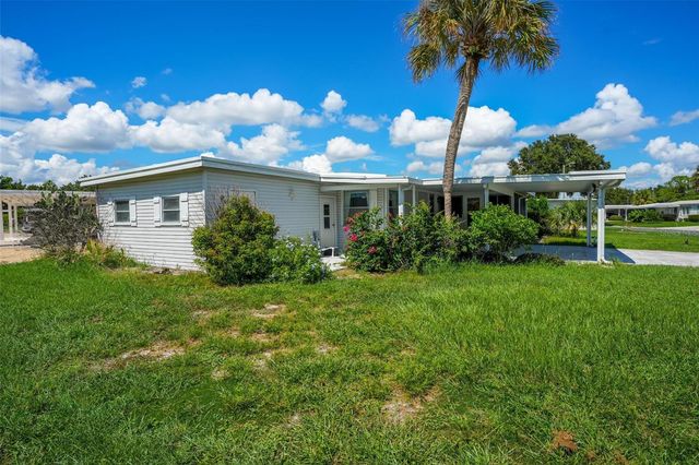 709 BENGAL AVENUE, Tavares, FL 32778