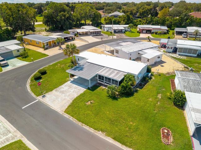 709 BENGAL AVENUE, Tavares, FL 32778