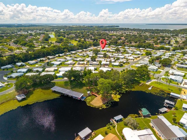 709 BENGAL AVENUE, Tavares, FL 32778