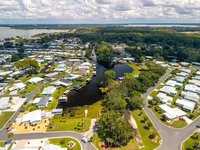 709 BENGAL AVENUE, Tavares, FL 32778
