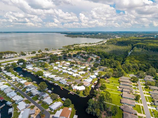709 BENGAL AVENUE, Tavares, FL 32778