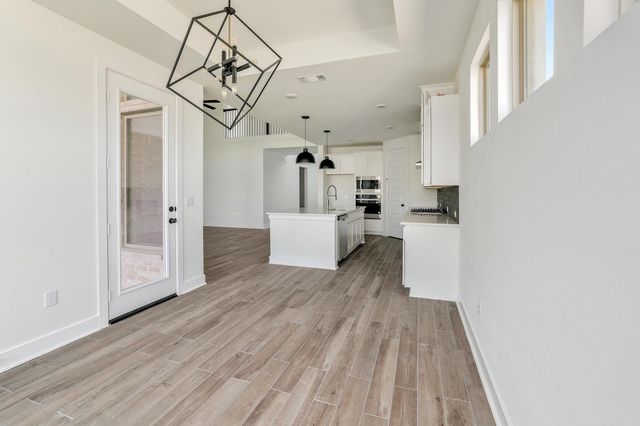 8004 Royal Mint CV, Lago Vista, TX 78645