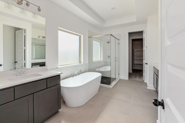 8004 Royal Mint CV, Lago Vista, TX 78645