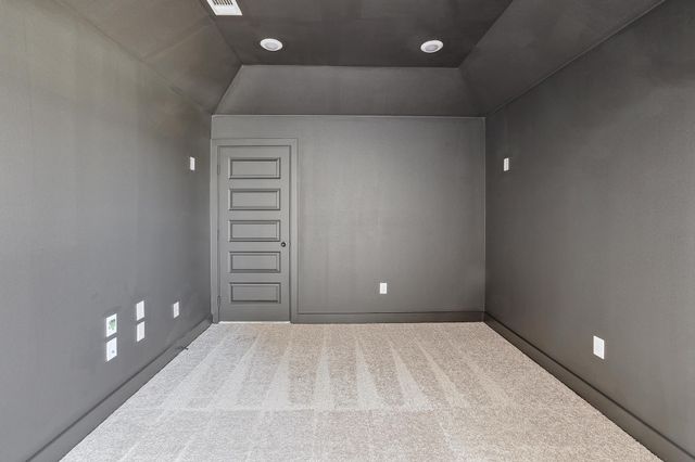8004 Royal Mint CV, Lago Vista, TX 78645