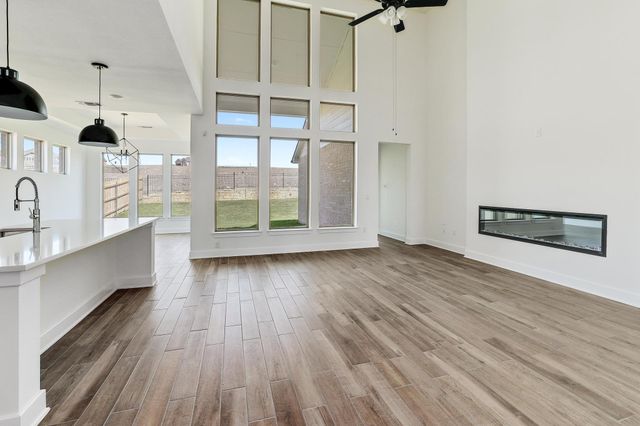 8004 Royal Mint CV, Lago Vista, TX 78645