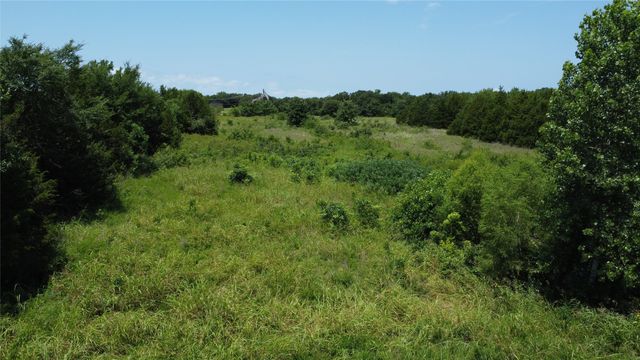 527 Copperas Road, Whitesboro, TX 76264