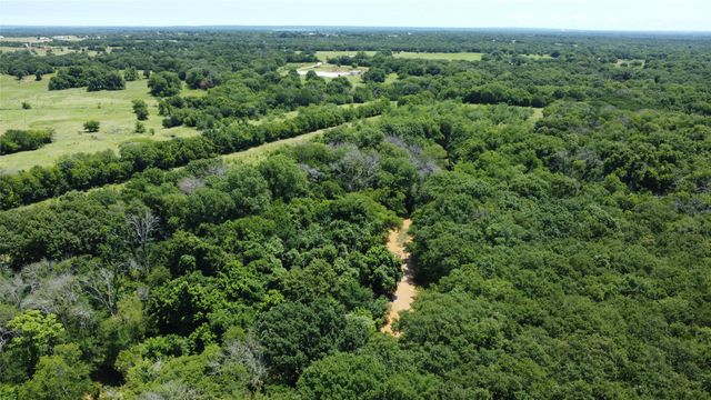527 Copperas Road, Whitesboro, TX 76264