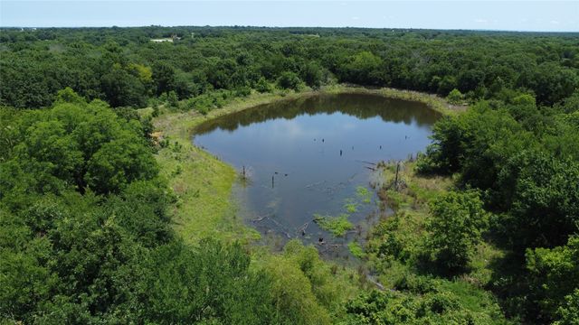527 Copperas Road, Whitesboro, TX 76264