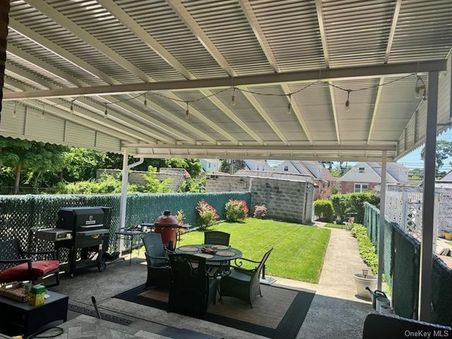 226-20 141st Avenue, Laurelton, NY 11413