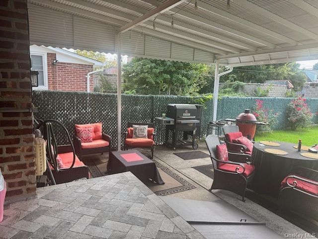 226-20 141st Avenue, Laurelton, NY 11413