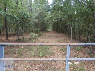 9474 US HWY 301, Jesup, GA 31545