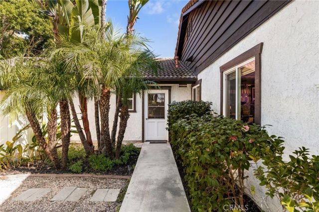 2465 Via Oeste Drive, Fallbrook, CA 92028