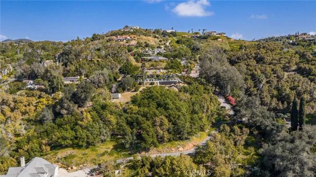 2465 Via Oeste Drive, Fallbrook, CA 92028