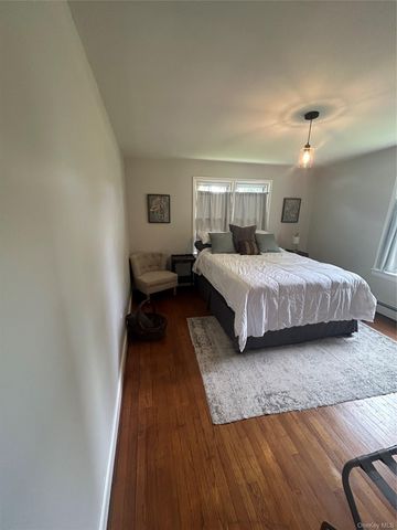 47 Webster Avenue, Kerhonkson, NY 12446