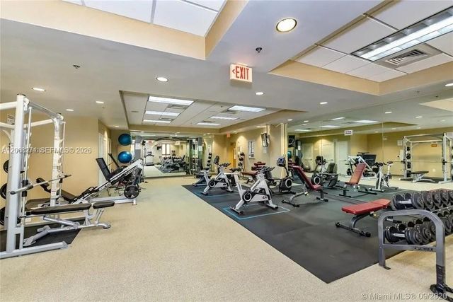 8390 SW 72nd Avenue 521, Miami, FL 33143