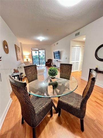 8390 SW 72nd Avenue 521, Miami, FL 33143
