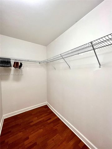 8390 SW 72nd Avenue 521, Miami, FL 33143