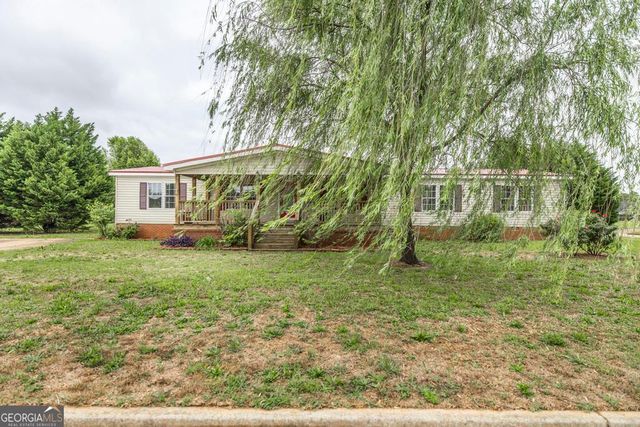 127 Shamrock Circle, Byron, GA 31008