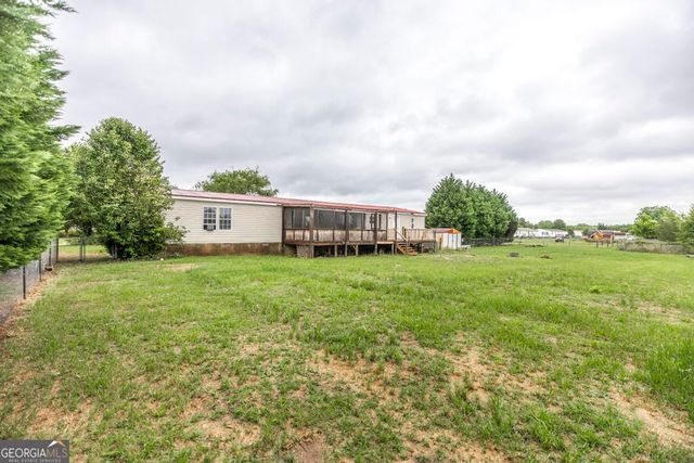 127 Shamrock Circle, Byron, GA 31008