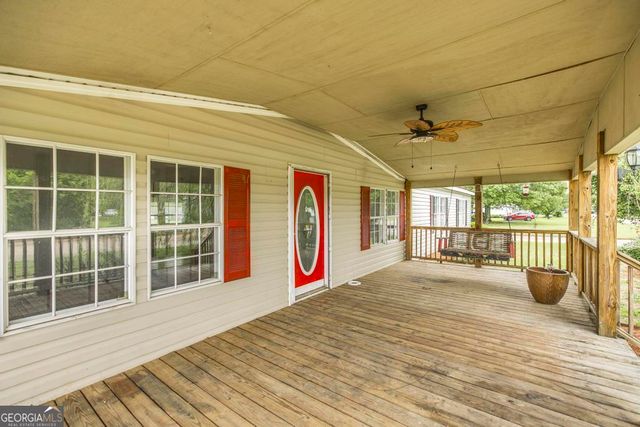 127 Shamrock Circle, Byron, GA 31008