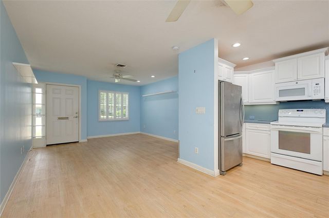 112 THE CORSO 112, Venice, FL 34285