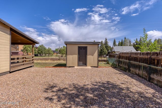 116 W Skyhook Road, Pinetop, AZ 85935