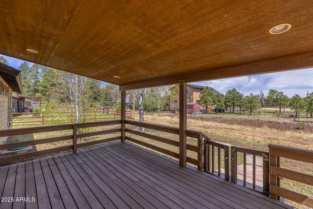 116 W Skyhook Road, Pinetop, AZ 85935