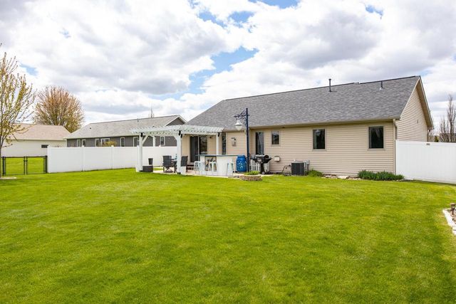 N1734 HOT SPRINGS COURT, Greenville, WI 54942