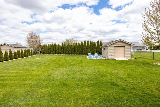 N1734 HOT SPRINGS COURT, Greenville, WI 54942