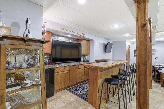 N1734 HOT SPRINGS COURT, Greenville, WI 54942