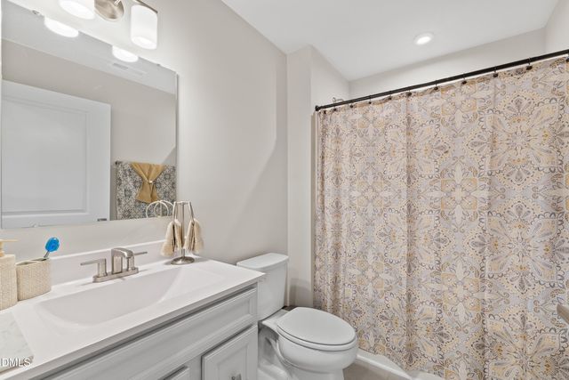11 Artesa Court, Fuquay Varina, NC 27526
