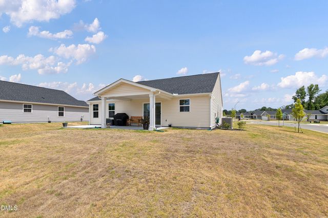 11 Artesa Court, Fuquay Varina, NC 27526