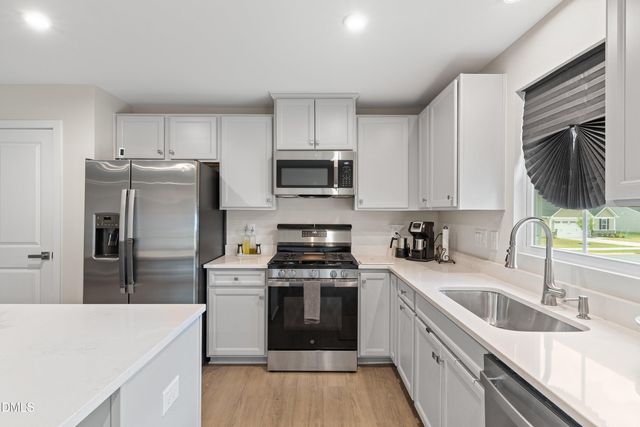 11 Artesa Court, Fuquay Varina, NC 27526