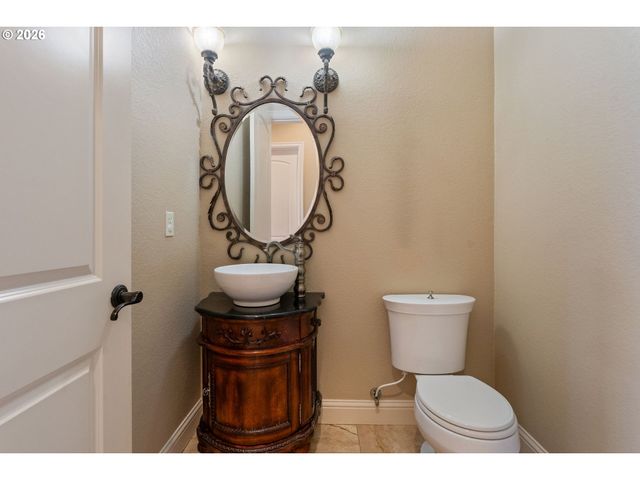 3779 Nw DEVOTO Ln, Portland, OR 97229