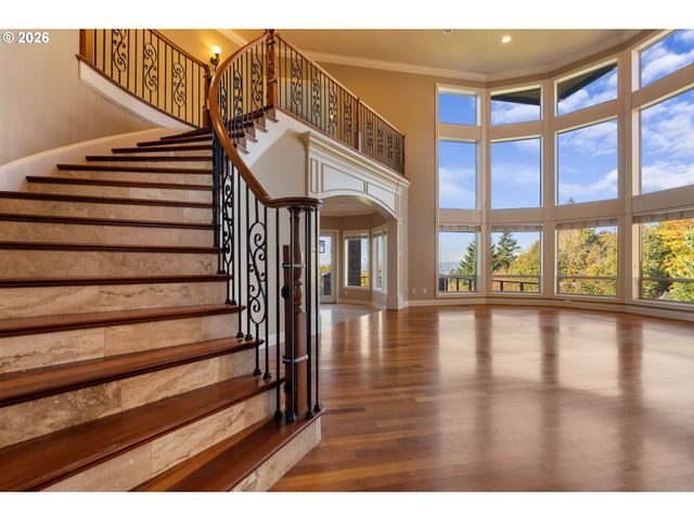 3779 Nw DEVOTO Ln, Portland, OR 97229
