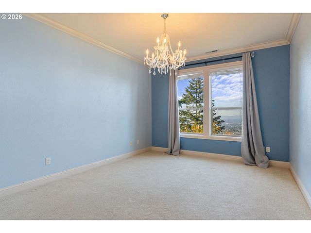 3779 Nw DEVOTO Ln, Portland, OR 97229