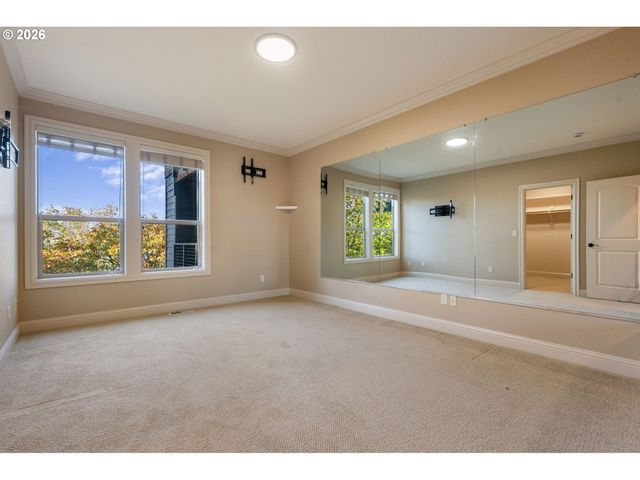 3779 Nw DEVOTO Ln, Portland, OR 97229