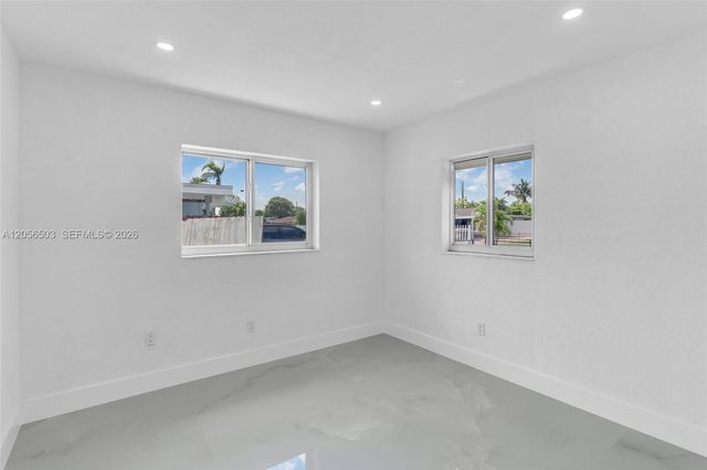 4513 NW 203rd Ter, Miami Gardens, FL 33055