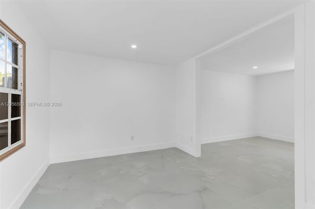 4513 NW 203rd Ter, Miami Gardens, FL 33055