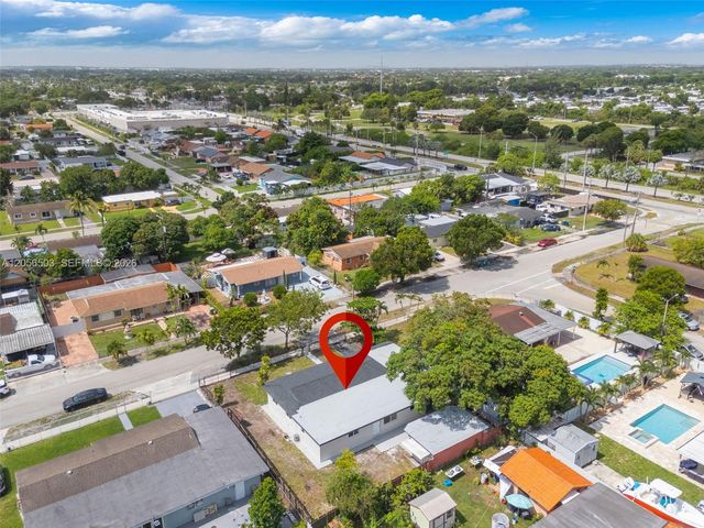 4513 NW 203rd Ter, Miami Gardens, FL 33055