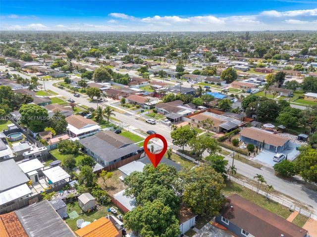 4513 NW 203rd Ter, Miami Gardens, FL 33055