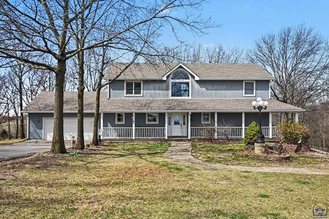 17251 Hollingsworth Rd, Basehor, KS 66007