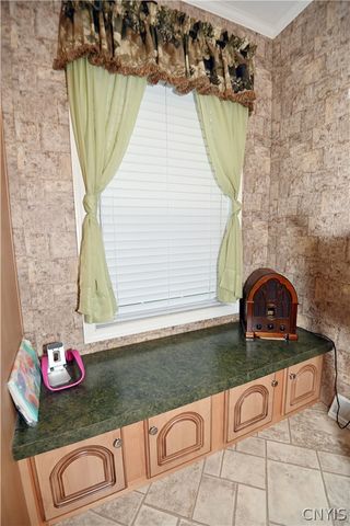 127 Royal Meadow Drive, Kirkland, NY 13323