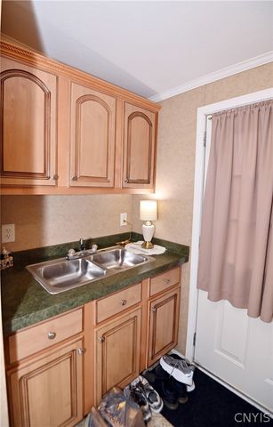 127 Royal Meadow Drive, Kirkland, NY 13323