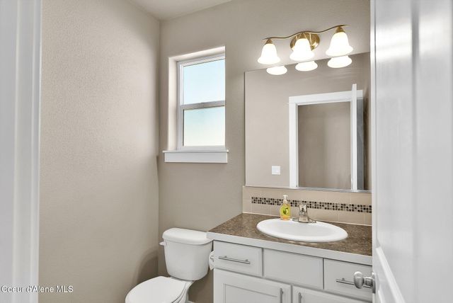 3423 E HOPE AVE, Post Falls, ID 83854